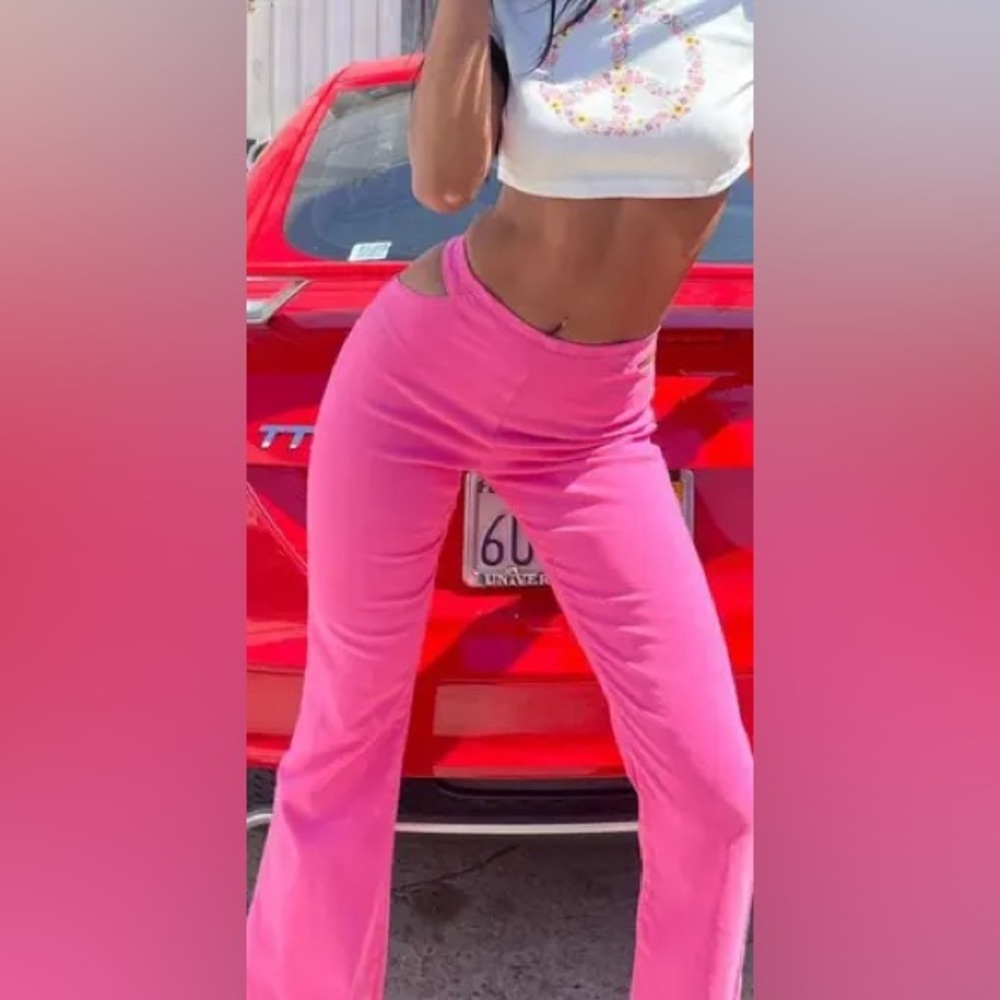 Edikted Kira Pink Flare Pants